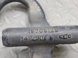 Крюк буксировочный CHEVROLET TAHOE GMT800 LM7 15709128 3 ракурс