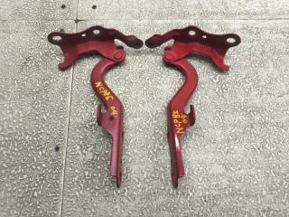 Фото запчасти петля капота TOYOTA SIENTA 2004 контрактная запчасть Запчасть петля капота TOYOTA SIENTA 2004