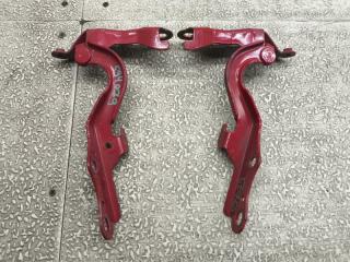 Петля капота TOYOTA SIENTA NCP85 2 ракурс Петля капота TOYOTA SIENTA NCP85 2 ракурс