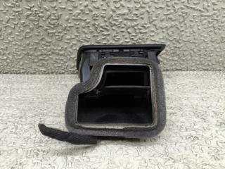 Дуйки правые передние VOLKSWAGEN PASSAT B7 (365) CAX 3AC819701 3 ракурс