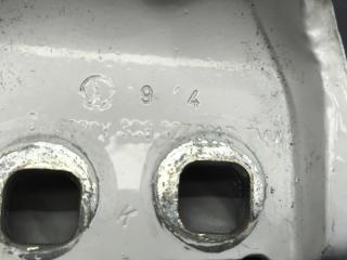 Петли 5-й двери VOLKSWAGEN PASSAT B7 (365) CAX 3C9827362 5 ракурс