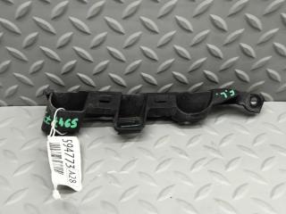 Крепеж бампера левый передний VOLKSWAGEN PASSAT B7 (365) CAX 3AA807183 2 ракурс