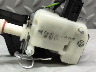 Замок лючка бензобака AUDI TT 8J3 BUB 8J0809985 4 ракурс