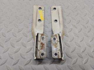 Петля капота SUZUKI MR WAGON MF21S 2 ракурс Петля капота SUZUKI MR WAGON MF21S 2 ракурс
