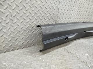 Накладка замка багажника правая VOLKSWAGEN PASSAT B7 (365) CAX 3C9863651 2 ракурс