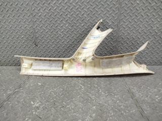 Накладка на стойку кузова левая передняя TOYOTA SAI AZK10 2AZ-FXE 62220-05010 2 ракурс Накладка на стойку кузова левая передняя TOYOTA SAI AZK10 2AZ-FXE 62220-05010 2 ракурс