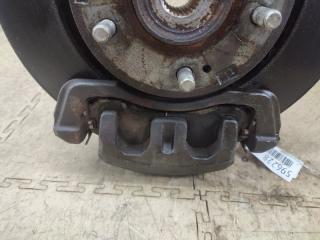 Ступица правая передняя MITSUBISHI DIAMANTE F36A 6G72 2 ракурс