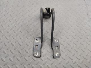 Петля капота SUZUKI WAGON R MH22S 1 ракурс