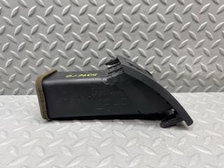 Дуйки правые передние TOYOTA NOAH AZR60 55650-28110 3 ракурс
