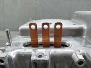 Инвертор NISSAN LEAF AZE0 EM57 291A03NF0A 4 ракурс