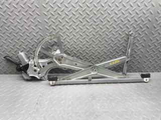 Стеклоподъемник левый передний TOYOTA VOXY ZRR70 85720-48070 1 ракурс