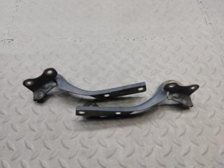 Петля капота SUZUKI WAGON R MC21S 3 ракурс