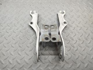 Петля капота MAZDA BIANTE CCEFW 2 ракурс