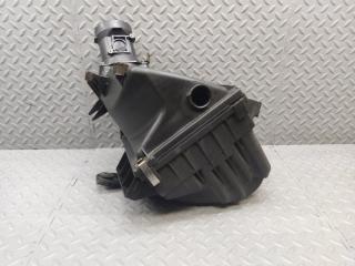Корпус воздушного фильтра VOLKSWAGEN PASSAT 3B AMX 3B0133837 2 ракурс Корпус воздушного фильтра VOLKSWAGEN PASSAT 3B AMX 3B0133837 2 ракурс