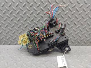 Блок предохранителей MITSUBISHI PAJERO MINI H56A 4A30 2124718A30 1 ракурс