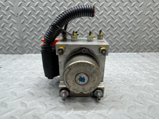 Блок abs HONDA MOBILIO GB1 L15A A40440-01386 5 ракурс Блок abs HONDA MOBILIO GB1 L15A A40440-01386 5 ракурс