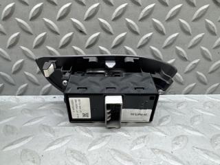 Блок упр. стеклоподьемниками правый задний HONDA STEPWGN RK2 R20A 35770-SZW-J01 5 ракурс