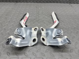 Петля капота TOYOTA SAI AZK10 1 ракурс Петля капота TOYOTA SAI AZK10 1 ракурс