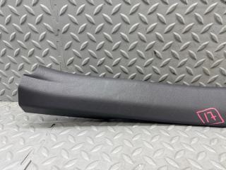 Накладка на порог правая задняя TOYOTA CAMRY AXVH70 A25A-FXS 67917-33140 2 ракурс