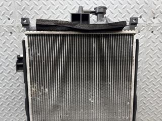 Радиатор основной SUZUKI WAGON R MH55S R06A 422136-4640 3 ракурс