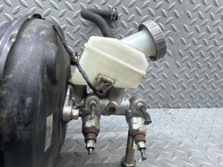 Главный тормозной цилиндр MITSUBISHI TOPPO H82A 3G83 131010-17381 3 ракурс