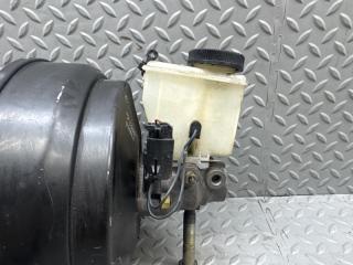 Главный тормозной цилиндр MAZDA MILLENIA TA5P KL 864-04700 3 ракурс