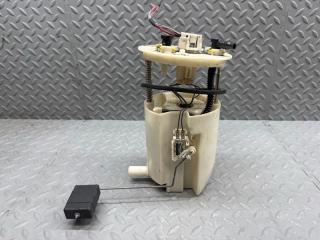 Топливный насос LEXUS LS600H UVF46 2UR-FSE 77020-50121 2 ракурс Топливный насос LEXUS LS600H UVF46 2UR-FSE 77020-50121 2 ракурс