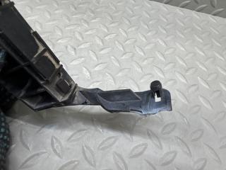 Крепеж бампера правый передний HONDA MOBILIO SPIKE GK1 0W7VNF 4 ракурс