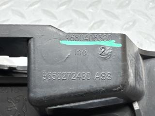 Крепеж бампера левый передний PEUGEOT 308 4E EP6CDT 9680406380 4 ракурс