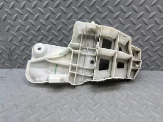Крепеж бампера левый задний TOYOTA CROWN AZSH20 A25A-FXS 52578-30120 2 ракурс