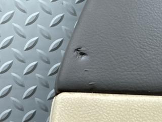 Обшивка дверей правая передняя TOYOTA ALPHARD ANH10 2AZ-FE 67777-58010 3 ракурс