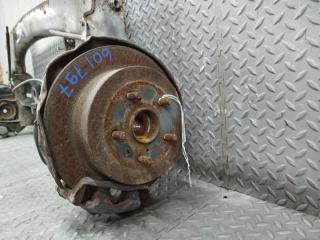 Балка подвески задняя TOYOTA ISIS ANM15 1AZ-FSE 3 ракурс