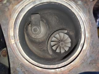 Двигатель AUDI A3 8P BWA 075453 4 ракурс