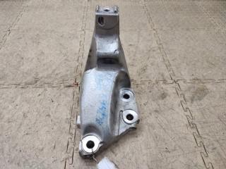Крепление подушки двс заднее HONDA INSPIRE CP3 J35A 10TA1 4 ракурс