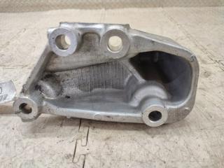 Крепление подушки двс заднее HONDA INSPIRE CP3 J35A 10TA1 5 ракурс