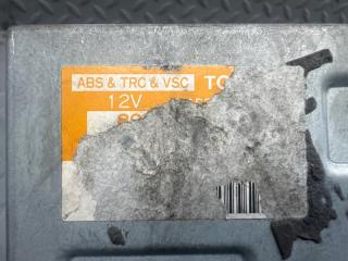 Блок управления trc TOYOTA ARISTO JZS161 2JZ-GTE 4 ракурс