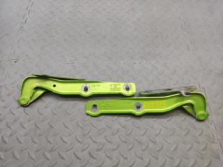 Петля капота VOLKSWAGEN SCIROCCO 137 CAW 1K8823301D, 1K8823302D 3 ракурс