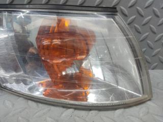 Габарит правый передний TOYOTA COROLLA AE100 13-51 2 ракурс