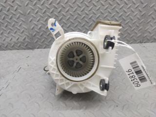 Мотор охлаждения батареи TOYOTA PRIUS ALPHA ZVW41 2ZR-FXE G9230-76010 3 ракурс Мотор охлаждения батареи TOYOTA PRIUS ALPHA ZVW41 2ZR-FXE G9230-76010 3 ракурс