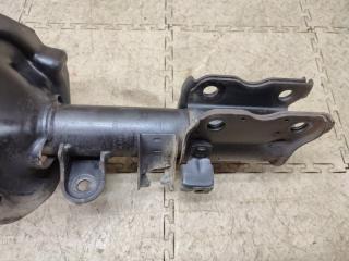 Стойка правая передняя NISSAN ELGRAND E51 VQ35DE 54302WL010 5 ракурс