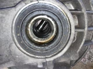 Редуктор задний VOLKSWAGEN TOUAREG 7L6 BMV 4 ракурс Редуктор задний VOLKSWAGEN TOUAREG 7L6 BMV 4 ракурс