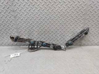 Крепеж бампера правый задний TOYOTA CAMRY AXVH70 A25A-FXS 52575-33130 2 ракурс