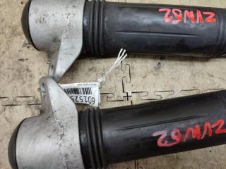 Амортизатор задний TOYOTA PRIUS PHV ZVW52 2ZR-FXE 48530-47460 3 ракурс