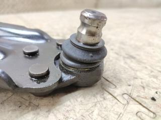 Рычаг правый передний RENAULT KANGOO KW0 K4MH831 3 ракурс