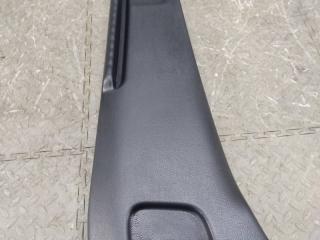 Накладка на стойку кузова левая TOYOTA NOAH ZRR80 3ZR-FAE 62414-28140, 62420-28110 4 ракурс