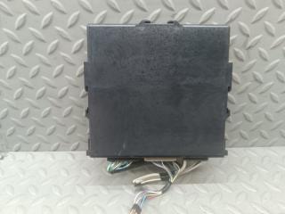 Электронный блок TOYOTA VOXY ZRR80 3ZR-FAE 89260-28020 2 ракурс