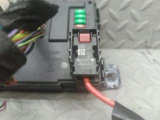 Блок предохранителей BMW 3-SERIES F31 N47D20C 6135932970001 4 ракурс