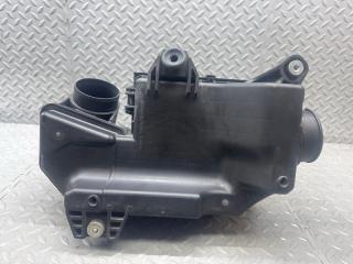 Корпус воздушного фильтра HONDA STREAM RN8 R20A 3 ракурс