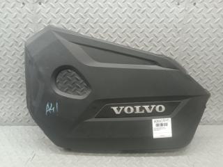 Пластиковая крышка на двс VOLVO S60 2013