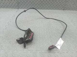 Датчик abs левый задний MERCEDES-BENZ C-CLASS W204 M271KE18ML (271.950) A2045400317 1 ракурс Датчик abs левый задний MERCEDES-BENZ C-CLASS W204 M271KE18ML (271.950) A2045400317 1 ракурс